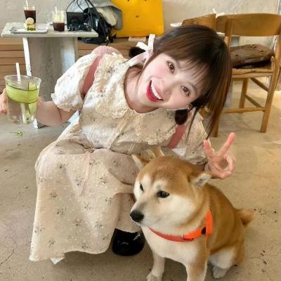 背后有人